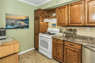 25 Neptune Blvd, Long Beach, NY 11561 - Photo 12