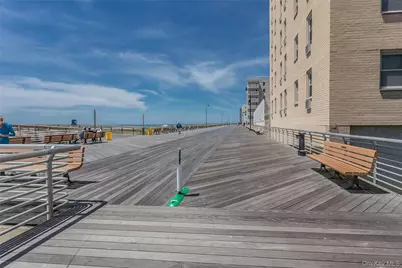 25 Neptune Boulevard #2E, Long Beach, NY 11561 - Photo 22