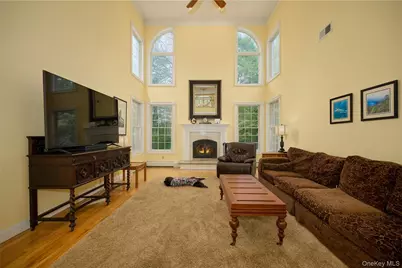 28 Heritage Court, Tuxedo Park, NY 10987 - Photo 12