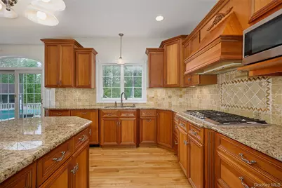 28 Heritage Court, Tuxedo Park, NY 10987 - Photo 10