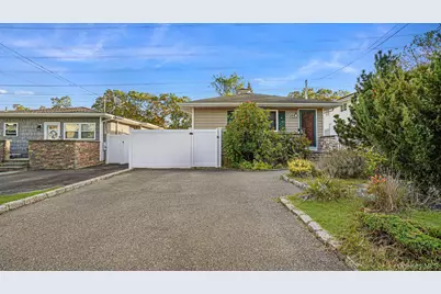 416 Fir Grove Road, Ronkonkoma, NY 11779 - Photo 1