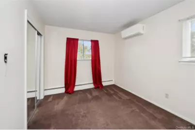 80 Andrew Avenue, Islip Terrace, NY 11752 - Photo 18