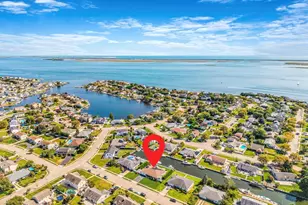 25 Harbor Ct, Copiague, NY 11726 - Photo 44