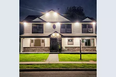 38 Heather Lane, Levittown, NY 11756 - Photo 2