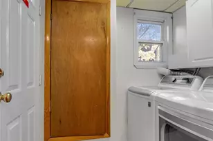 47-13 215th St, Bayside, NY 11361 - Photo 16