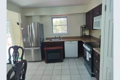 41 Woodbrook Drive, Ridge, NY 11691 - Photo 6