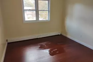 41 Woodbrook Dr, Ridge, NY 11691 - Photo 8