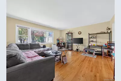 37 Carnation Drive, Nanuet, NY 10954 - Photo 6