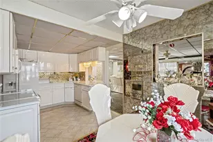 697 N Fulton Ave, Lindenhurst, NY 11757 - Photo 12