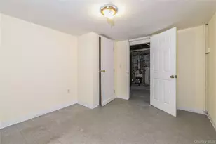 86 Stuyvesant Ave, Mastic, NY 11950 - Photo 30