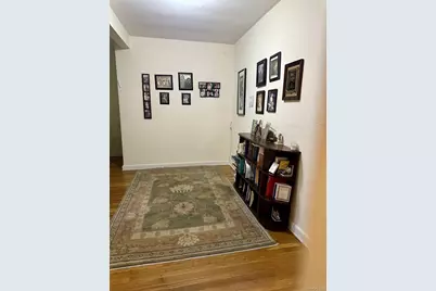 11 Wooleys Lane #3A, Great Neck, NY 11021 - Photo 6