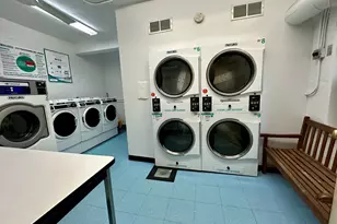 11 Wooleys Ln, Great Neck, NY 11021 - Photo 16