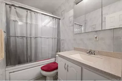 26 Bradford Lane, Bethpage, NY 11714 - Photo 14