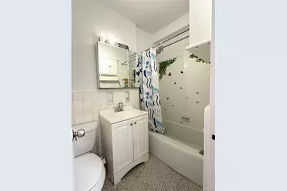 144-30 Sanford Avenue #6V, Flushing, NY 11355 - Photo 8