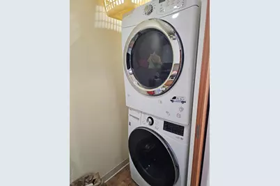 26 Mitchell Avenue, Babylon, NY 11702 - Photo 28