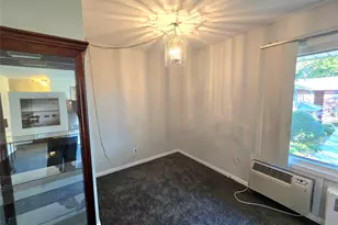 111 Edmunton Dr, North Babylon, NY 11703 - Photo 6