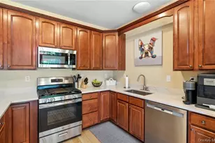 5 Case Ct, Monroe, NY 10950 - Photo 10