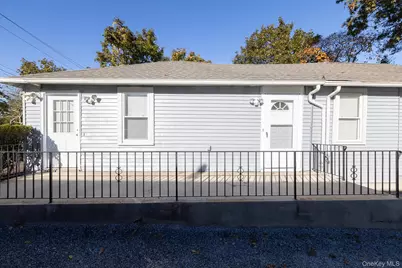 860 Flanders Road, Flanders, NY 11901 - Photo 8