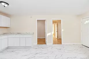 860 Flanders Rd, Flanders, NY 11901 - Photo 2