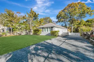860 Flanders Rd, Flanders, NY 11901 - Photo 4