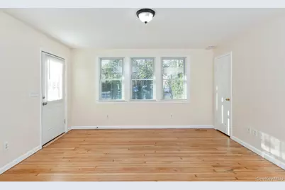 860 Flanders Road, Flanders, NY 11901 - Photo 4