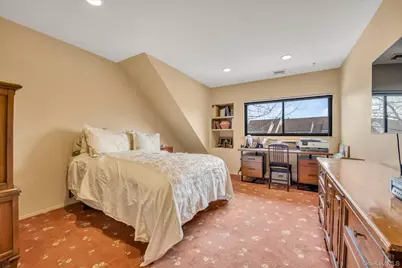 6 John Bean Court, Port Washington, NY 11050 - Photo 16