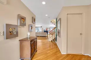 6 John Bean Ct, Port Washington, NY 11050 - Photo 10