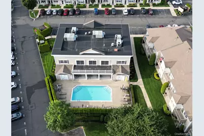 1120 Willow Lane, Valley Stream, NY 11580 - Photo 18