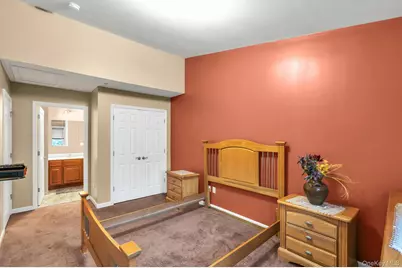 1120 Willow Lane, Valley Stream, NY 11580 - Photo 12