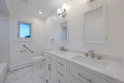 76 Hamilton Avenue, Massapequa, NY 11758 - Photo 22