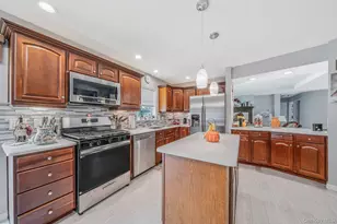 1407 Middle Rd, Calverton, NY 11933 - Photo 22