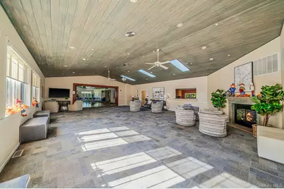 1407 Middle Road #258, Calverton, NY 11933 - Photo 44