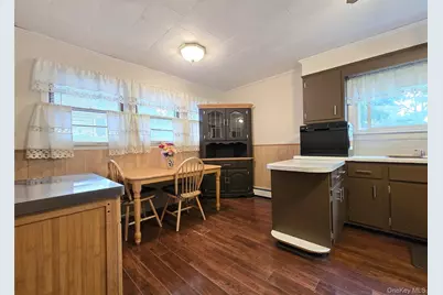 242 Pawnee Street, Ronkonkoma, NY 11779 - Photo 12