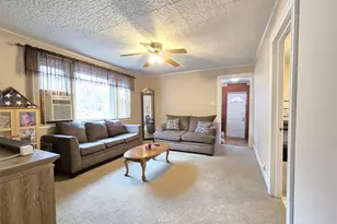 242 Pawnee St, Ronkonkoma, NY 11779 - Photo 14