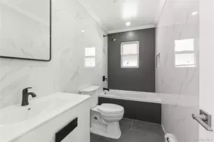 245-33 147th Rd, Rosedale, NY 11422 - Photo 22