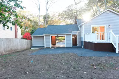 15 Pardam Knoll Road, Miller Place, NY 11764 - Photo 16