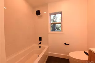 15 Pardam Knoll Rd, Miller Place, NY 11764 - Photo 12