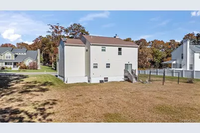 64 E Margin Road, Ridge, NY 11961 - Photo 18