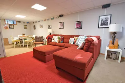 64 Glen Road, Calverton, NY 11933 - Photo 28