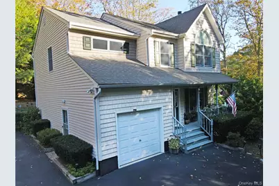 64 Glen Road, Calverton, NY 11933 - Photo 2