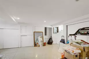 6 Walnut Pl, Great Neck, NY 11021 - Photo 16