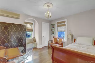 51-27 Browvale Ln, Little Neck, NY 11362 - Photo 20