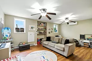 21 Macarthur Ave, Plainview, NY 11803 - Photo 20