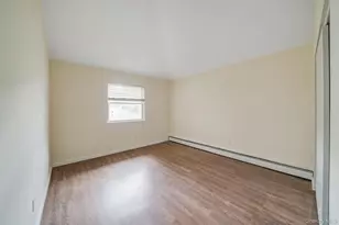 16 Birch Dr, Ronkonkoma, NY 11779 - Photo 20