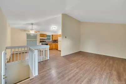 16 Birch Drive, Ronkonkoma, NY 11779 - Photo 12