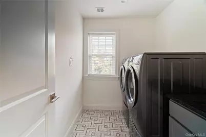 60 Parsnip Pond Road, Lake Grove, NY 11755 - Photo 20