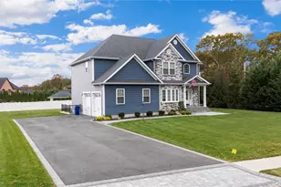 60 Parsnip Pond Rd, Lake Grove, NY 11755 - Photo 2