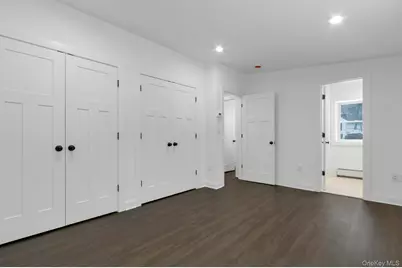 570 Kings Highway, Valley Cottage, NY 10989 - Photo 14