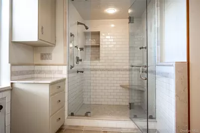 100 W Ardsley Avenue #7KL, Irvington, NY 10533 - Photo 32