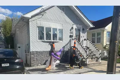 158-09 102 Street, Howard Beach, NY 11414 - Photo 2